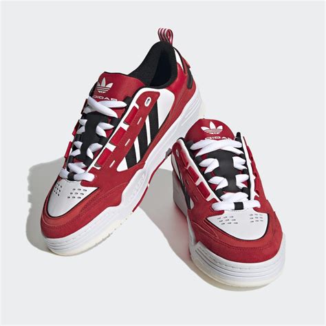 adida 2000